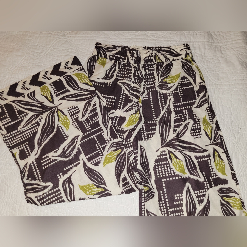 Leaf Print Wide Leg Pants